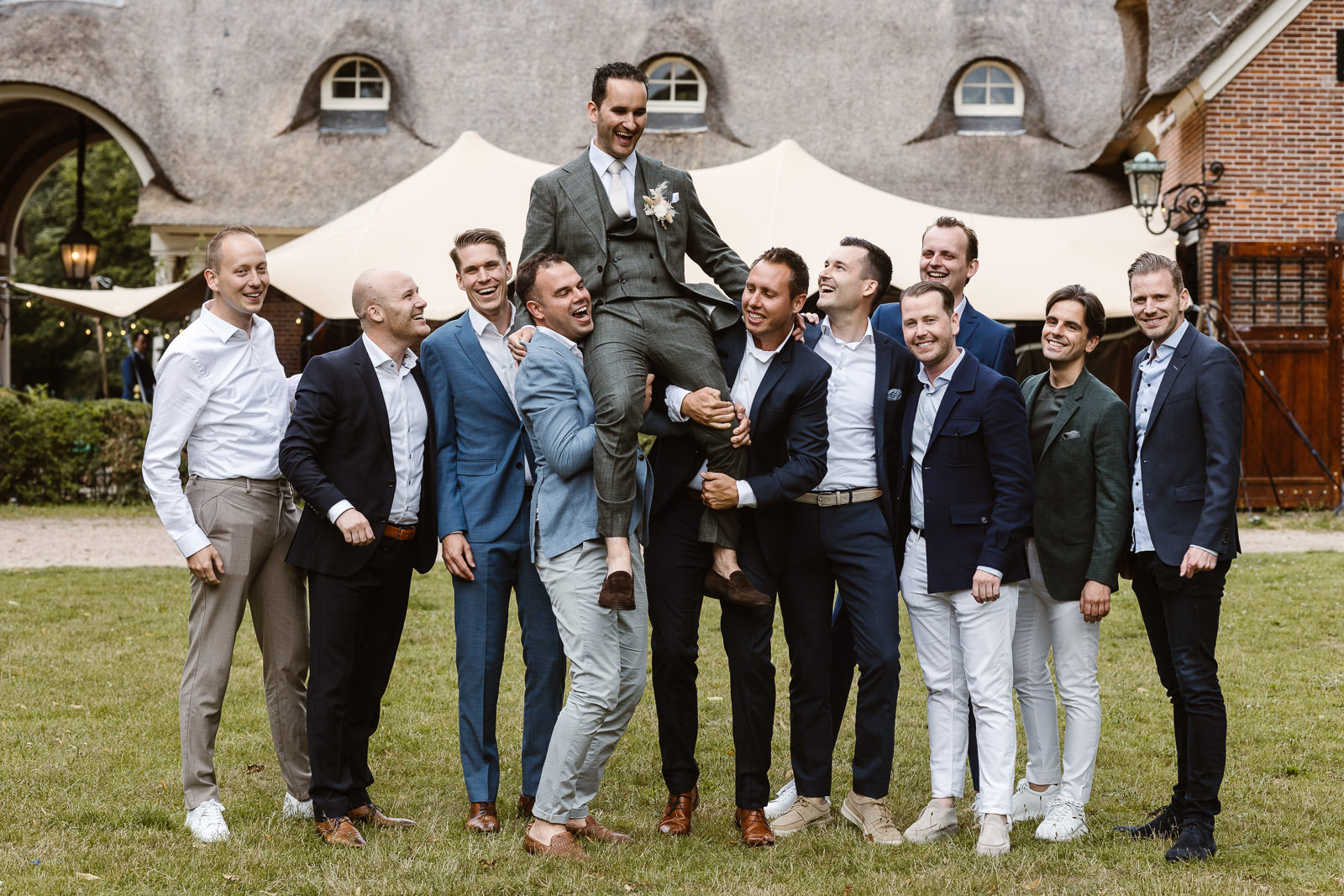denise-van-duren-groepsfoto-ideeen-bruiloft