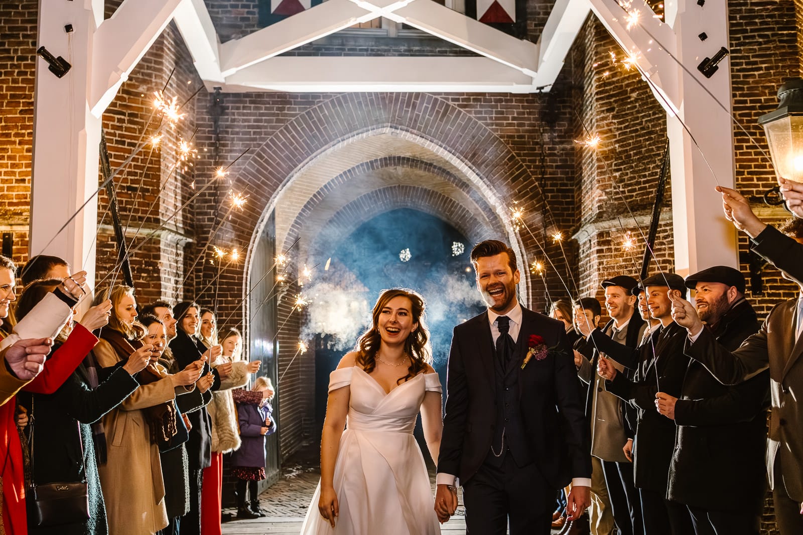 denise-van-duren-bruidsfotografie-afsluiting-trouwfeest