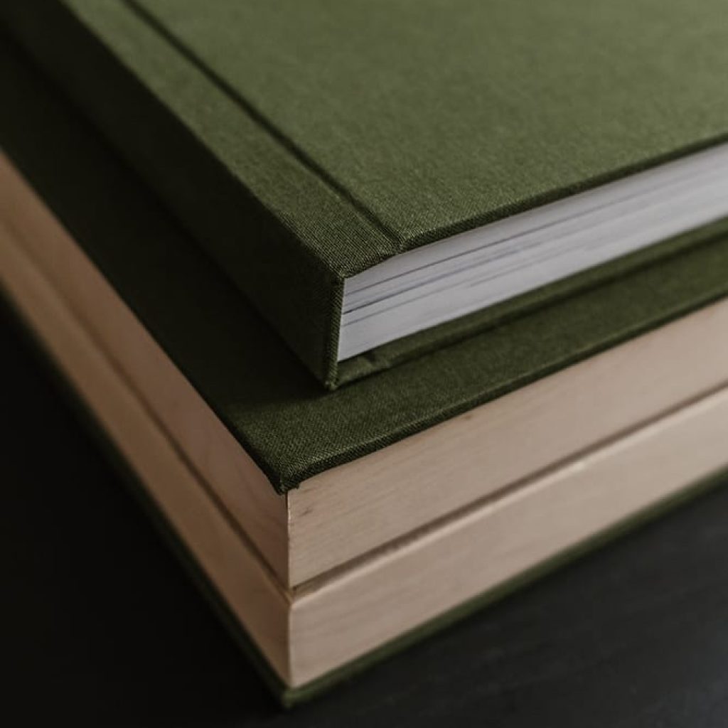 gopicsphotography-white_1